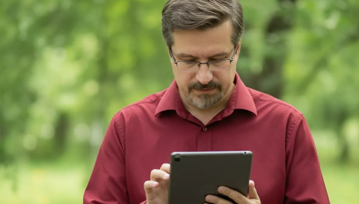 А доведи! Від пошуку огріхів до доказів справжності: як змінився підхід до детекції ШІ-фейків