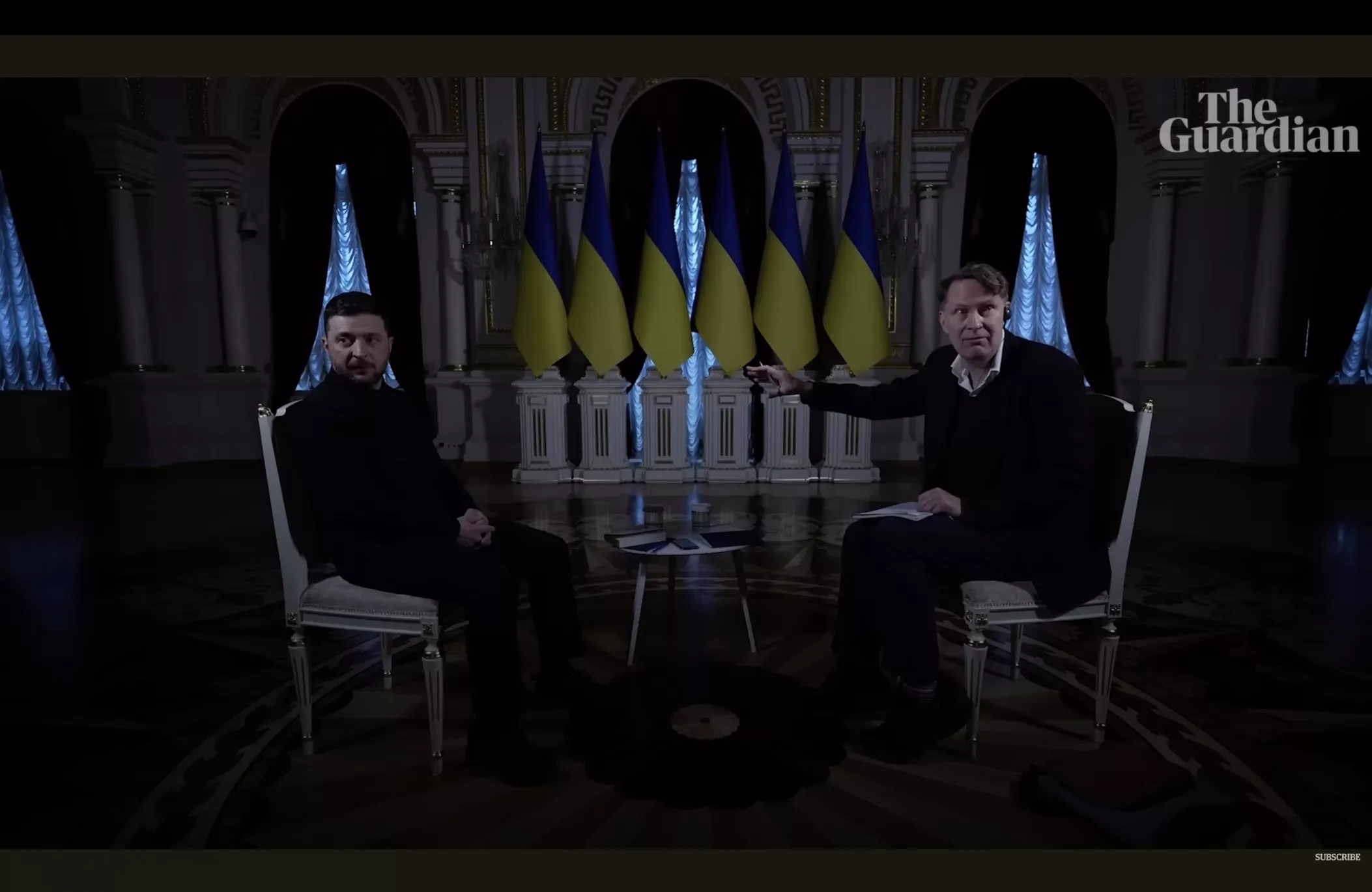 Під час інтервʼю Зеленського із The Guardian у Маріїнському палаці двічі зникало світло