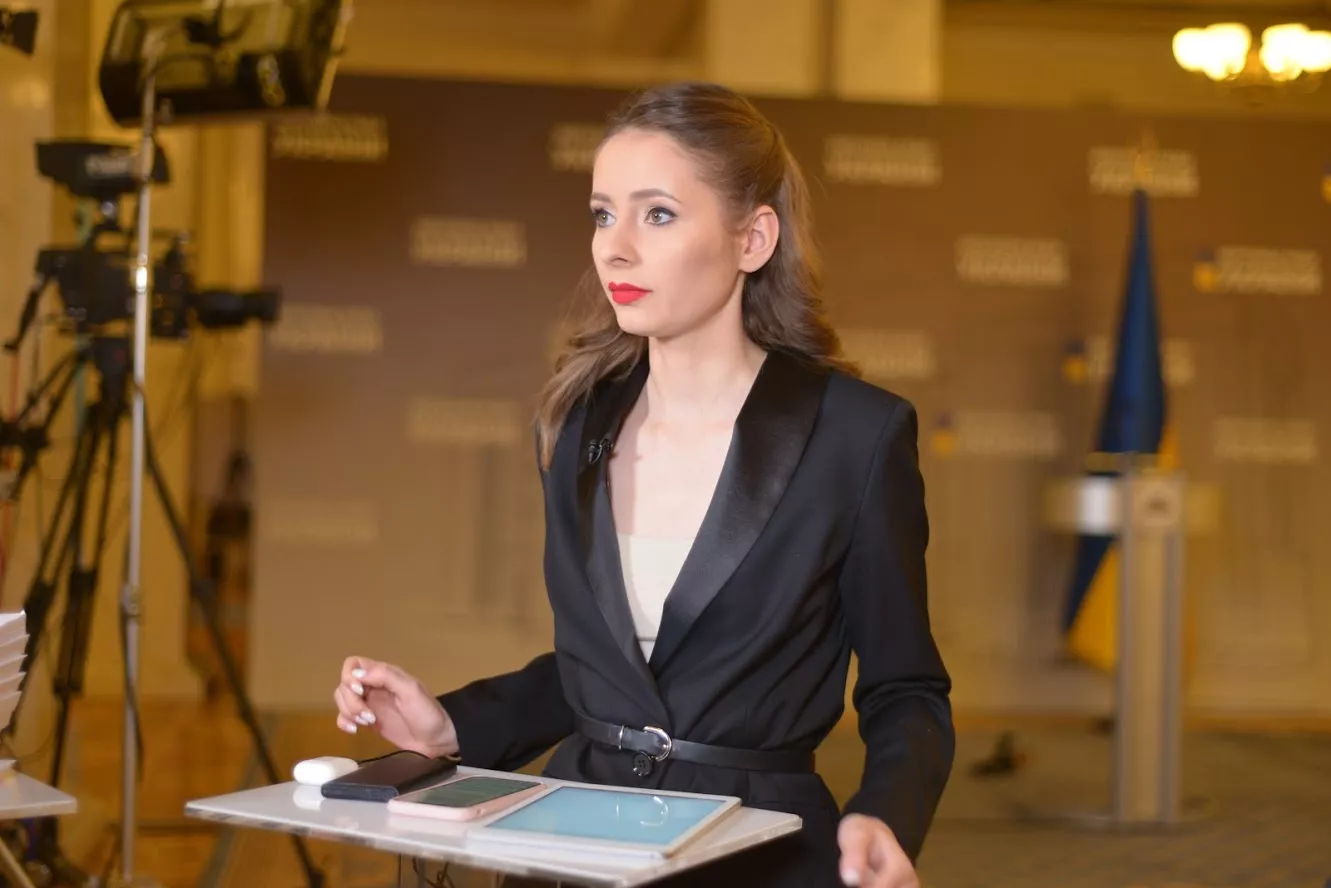 «Це моя помилка, і я це усвідомлюю», — Ангеліна Пичик про роботу на телеканалах NewsOne і «Наш»