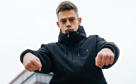 Росія заочно засудила блогера Дудя майже до двох років тюрми