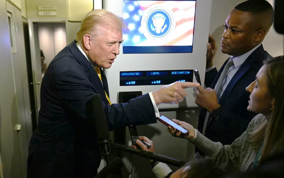 «Тихо, поросятко»: Трамп відповів журналістці Bloomberg на запитання про Епштейна