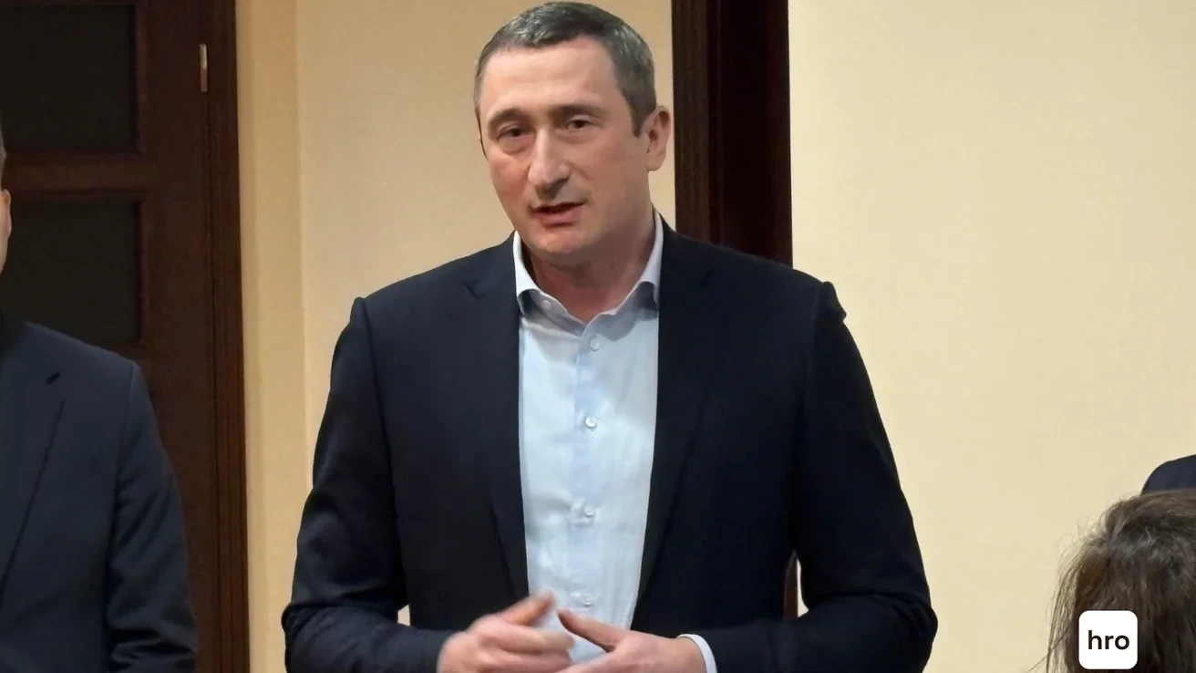 Колишнього віцепрем'єра Олексія Чернишова взяли під варту у справі про корупцію в енергетиці