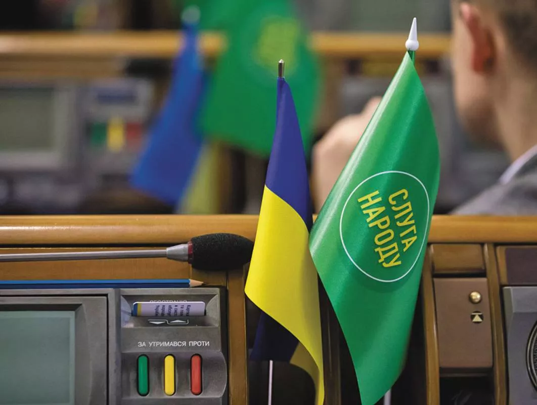 Представники «Слуги народу» закликали почати переговори про створення коаліції національної стійкості