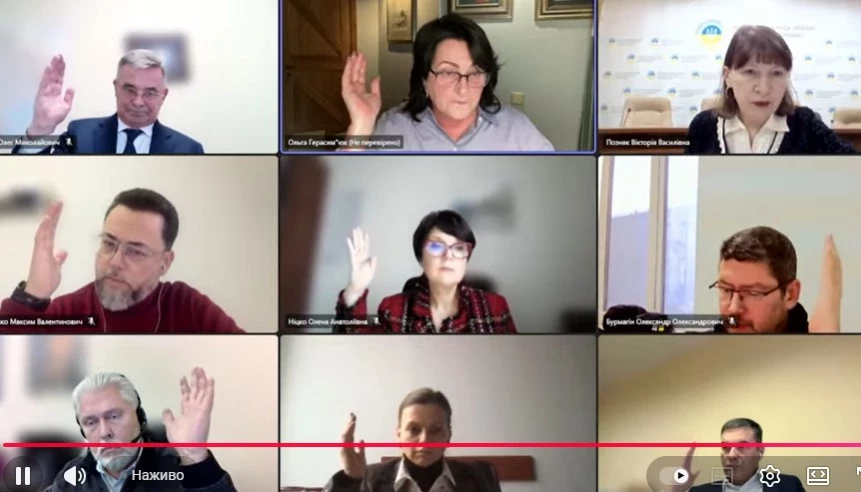 На радіоконкурсах Нацради  найбільше частот  отримали радіо «Тавру», також ліцензії у  «Люксу», «Чемпіон», NovaLine та місцевих компаній