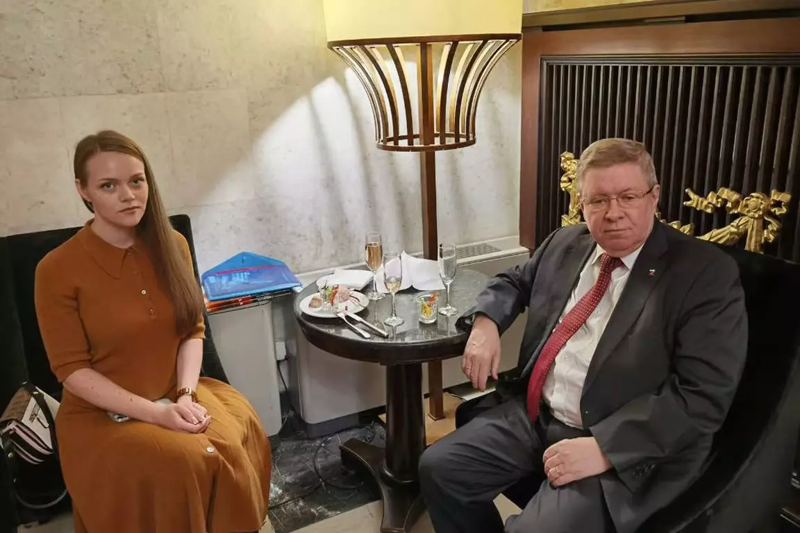 Блогерка з Маріуполя Маріанна Вишемирська співпрацює з російським сенатором Олександром Торшиним, — «Новая газета. Европа»