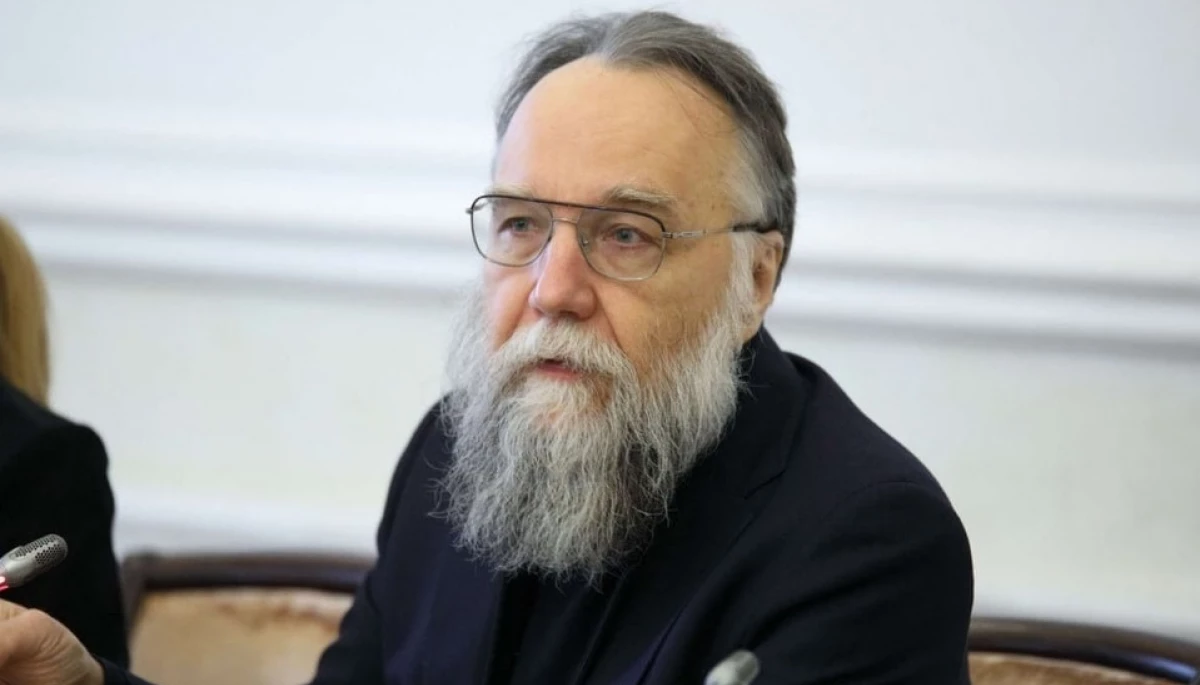 Велика Британія запровадила санкції проти російського пропагандиста Олександра Дугіна