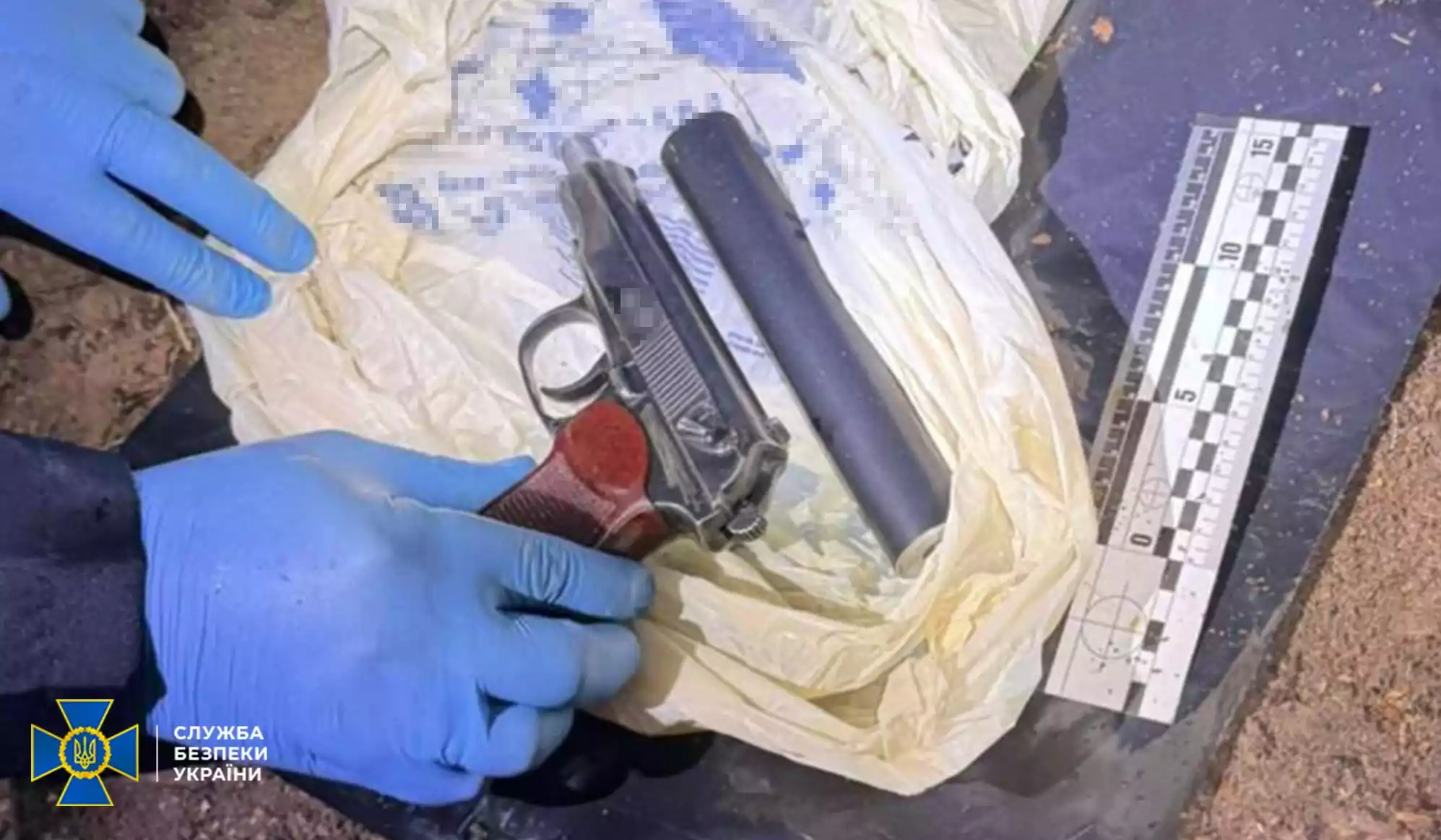 Правоохоронці знайшли пістолет, з якого вбили нардепа Андрія Парубія