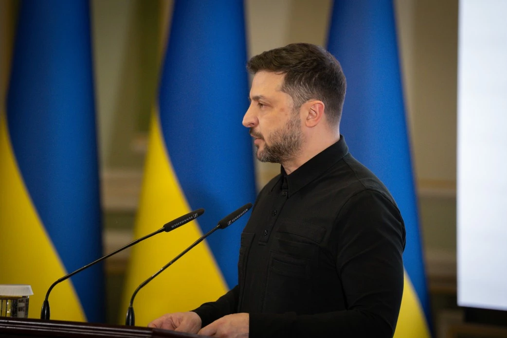 Президент розповів журналістам про 20 пунктів &laquo;базового документа про закінчення війни&raquo;