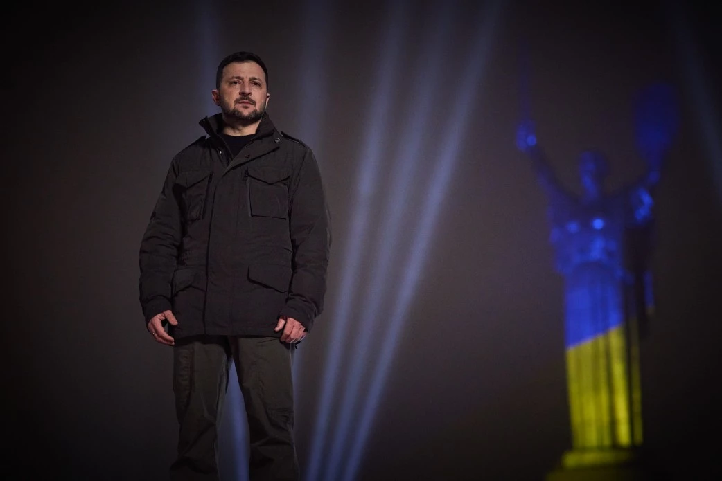 Новорічне звернення Володимира Зеленського почнеться о 23:40. Де дивитися