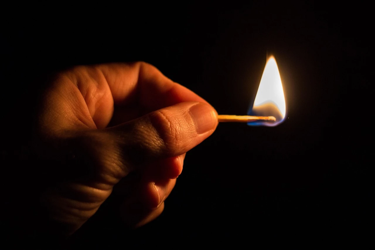 У соцмережах поширюється фейкове попередження про повне відключення світла на заході України, &mdash; ЦПД