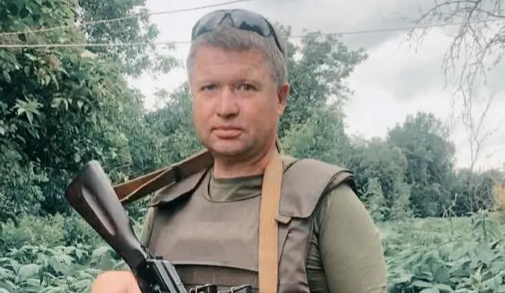 На фронті загинув фотокореспондент і військовий Володимир Сінійчук