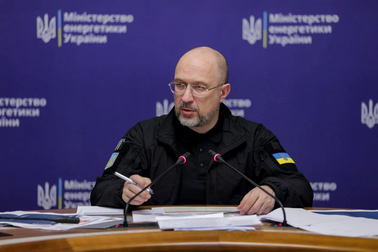 В Україні почали відновлювати електропостачання після аварійної ситуації в енергосистемі