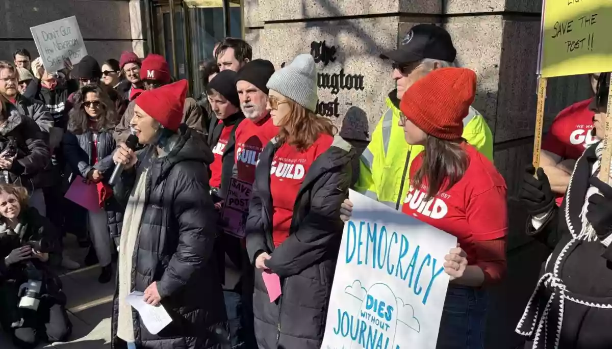Кілька сотень людей вийшли на протест проти скорочень у The Washington Post