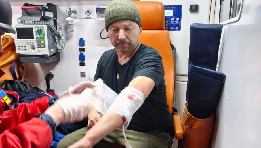 Внаслідок російського удару по Краматорську поранено воєнкора &laquo;Інтера&raquo; Ігоря Левенка