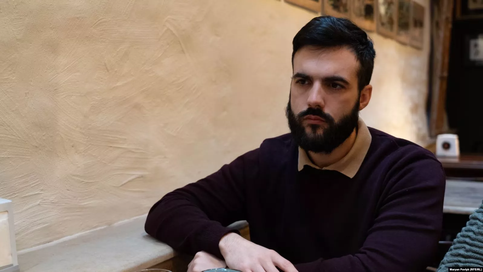 Телеканал «Прямий» перепросив у француза через російську мову на зйомках