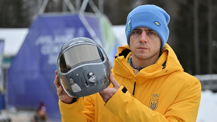 Зеленський нагородив скелетоніста Гераскевича, якого дискваліфікували з Олімпіади, орденом Свободи