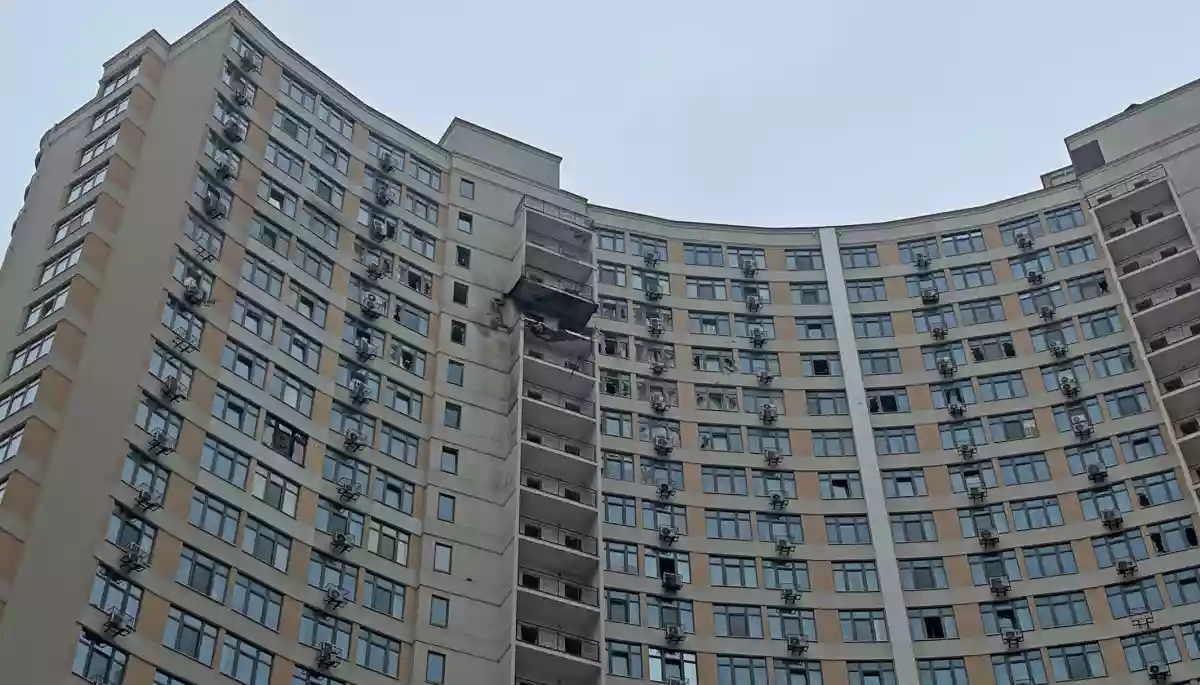 В Одесі охорона ЖК забороняла журналістці знімати наслідки російського обстрілу
