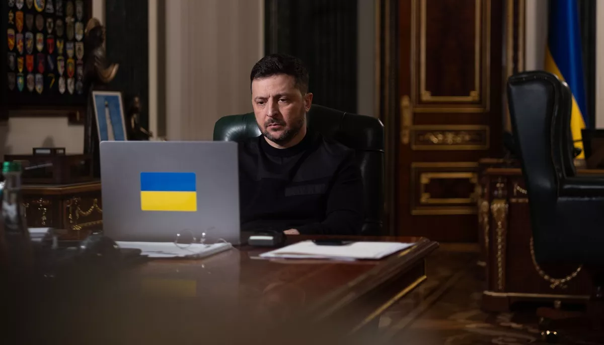 &laquo;Лукашенко штовхає вас до Путіна&raquo;, &mdash; Зеленський вперше від початку великої війни дав інтервʼю білоруському медіа