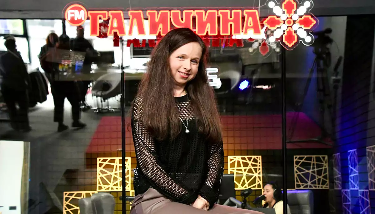«Live на FM Галичина»: як живі виступи артистів сприяли мультимедійному прогресу радіостанції