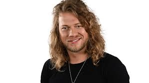 Нацрада внесла до переліку осіб, які несуть загрозу безпеці України, російського співака та продюсера Романа Архипова