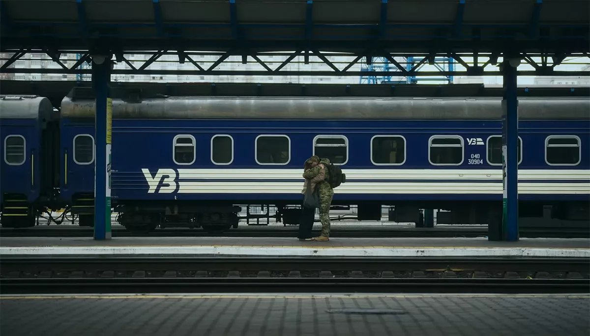 Портрети і силуети війни та військових