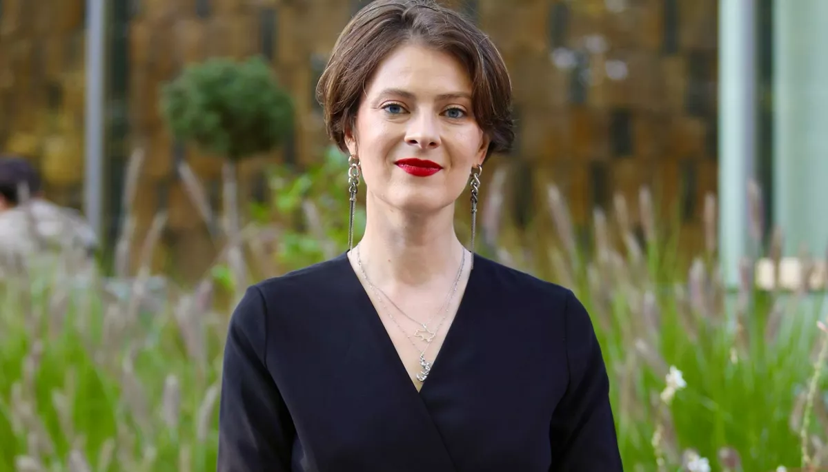 Книга Саші Довжик про російсько-українську війну вийде на світовий ринок