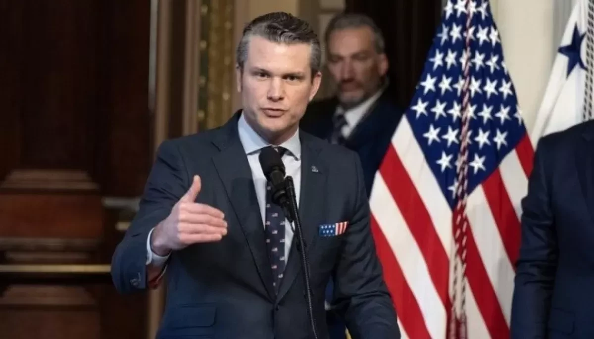 Фотокореспондентів не пускають на брифінги Пентагону через &laquo;невдалі&raquo; фото Піта Геґсета, &mdash; WP