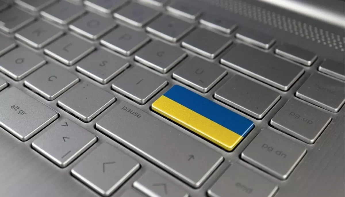 Блогери, тарологи, б'юті-майстри та інші підприємці зобов'язані вести соцмережі українською, &mdash; мовна обмудсманка