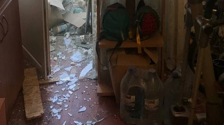 Унаслідок російської атаки на Херсон пошкоджена квартира журналістки Євгенії Вірлич