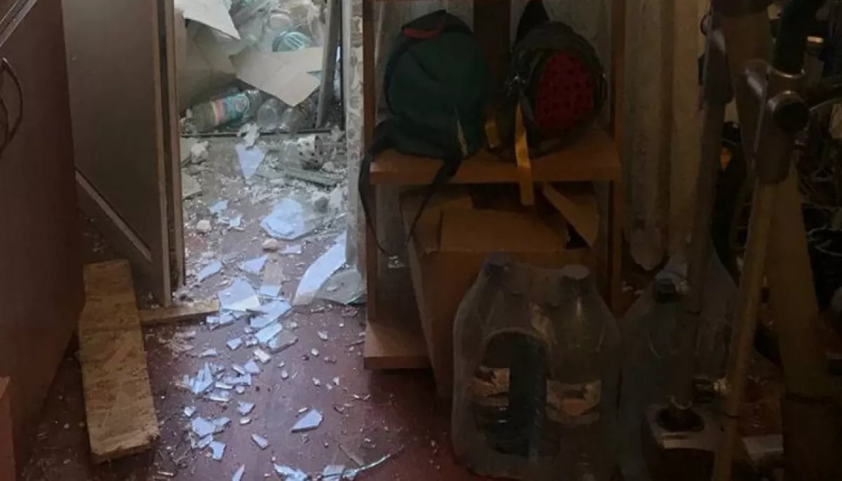 Унаслідок російської атаки на Херсон пошкоджена квартира журналістки Євгенії Вірлич