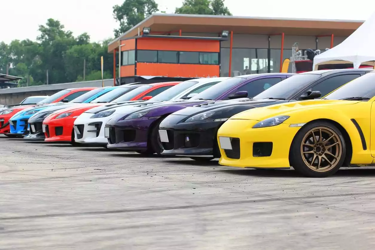 Де знайти найкращі автомайданчики Києва?