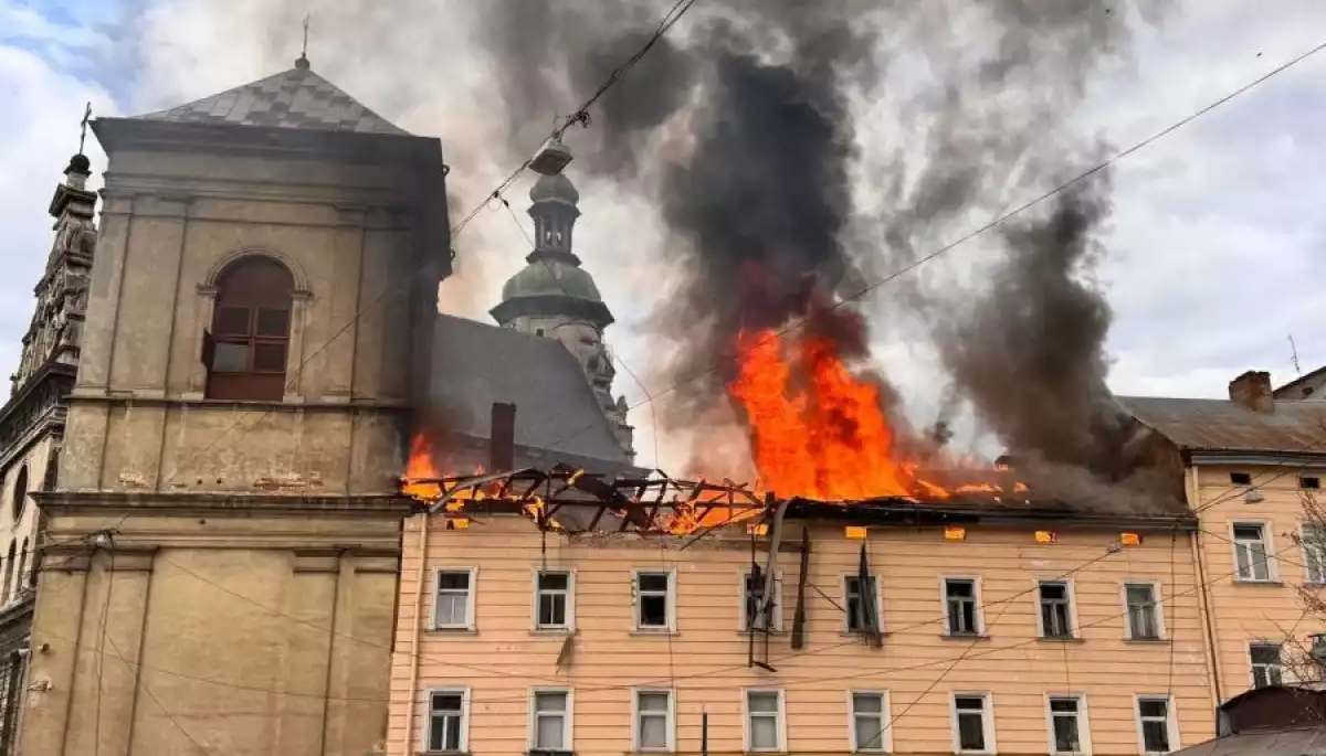 Атака на Львів і рефлексивне керування: як ми самі приймаємо потрібні ворогу рішення