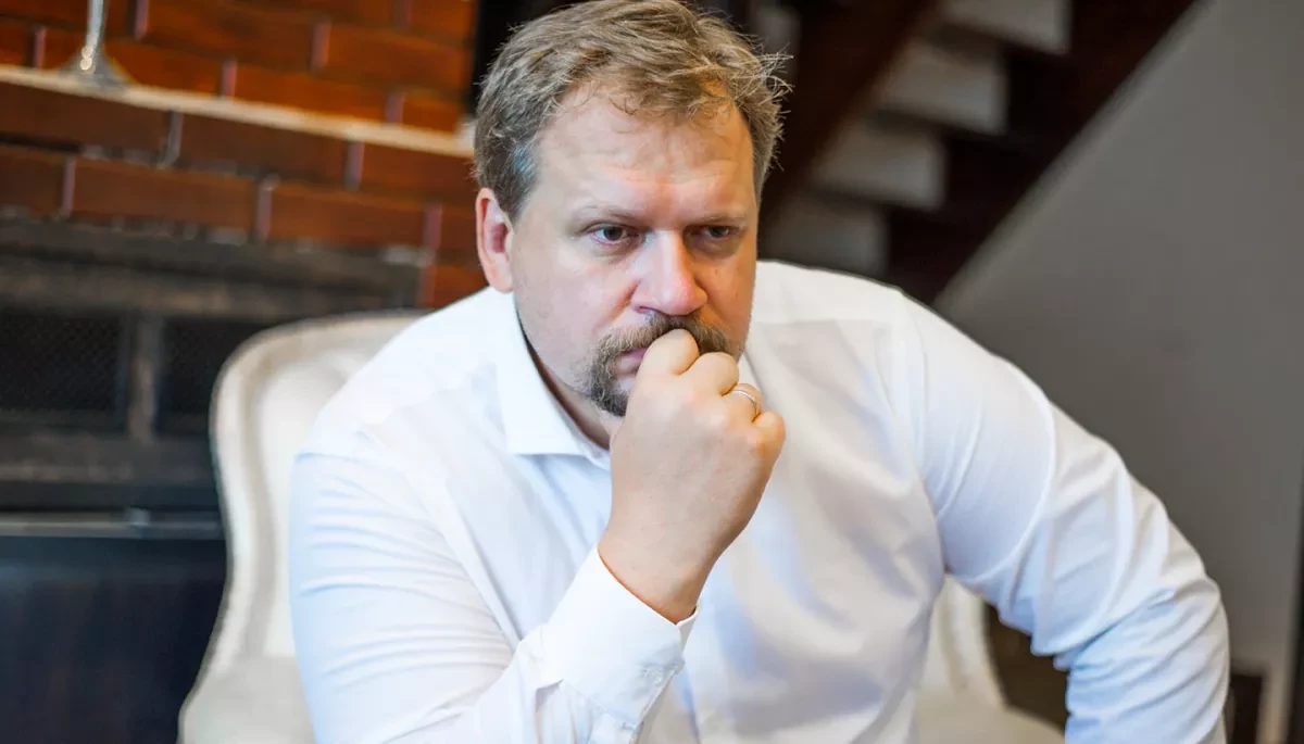 Ексведучого телеканалу &laquo;Інтер&raquo; Юрія Кота заочно засудили до 15 років тюрми