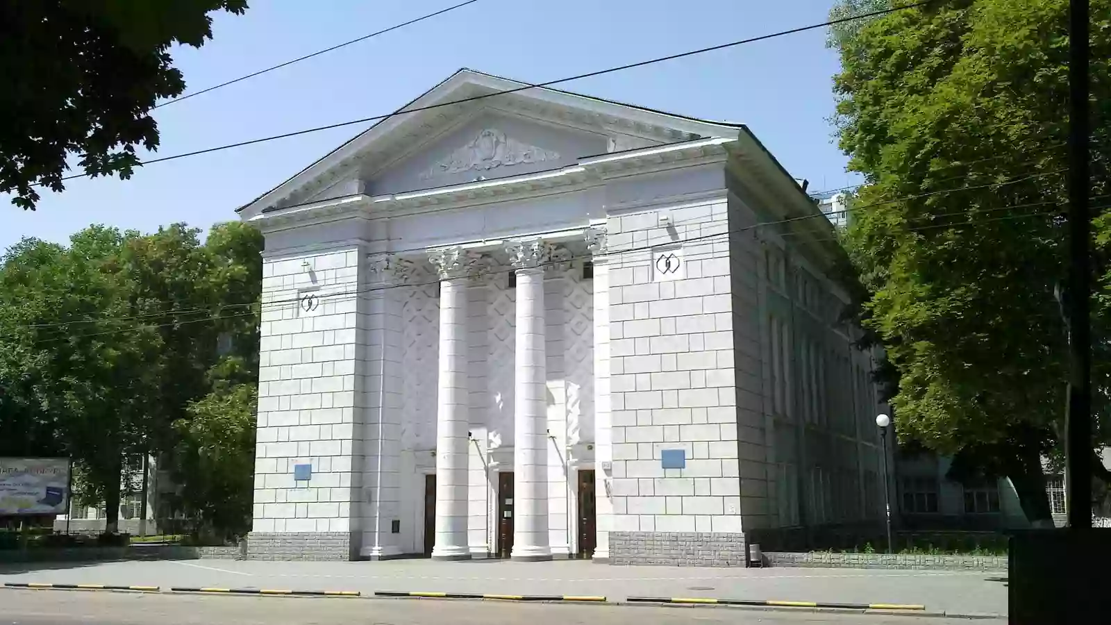 В Одесі звільнили професора, який екзаменував студентів російською