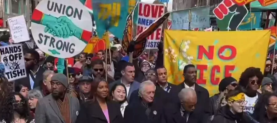 Роберт Де Ніро назвав Трампа &laquo;екзистенційною загрозою свободам і безпеці&raquo;