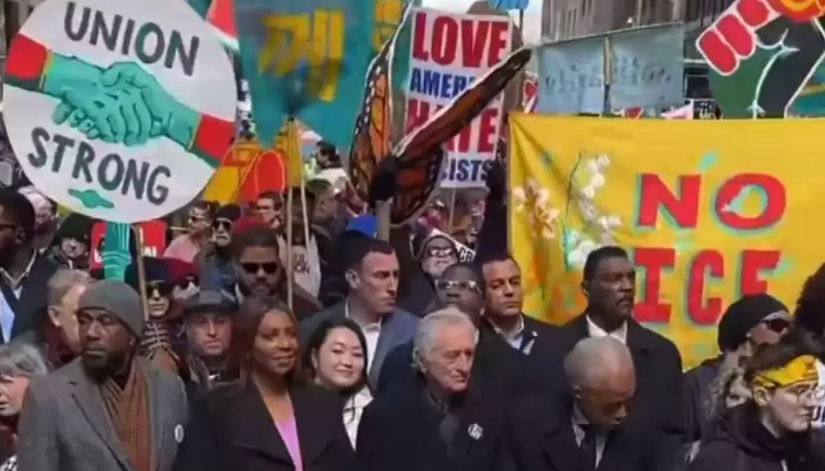 Роберт Де Ніро назвав Трампа &laquo;екзистенційною загрозою свободам і безпеці&raquo;