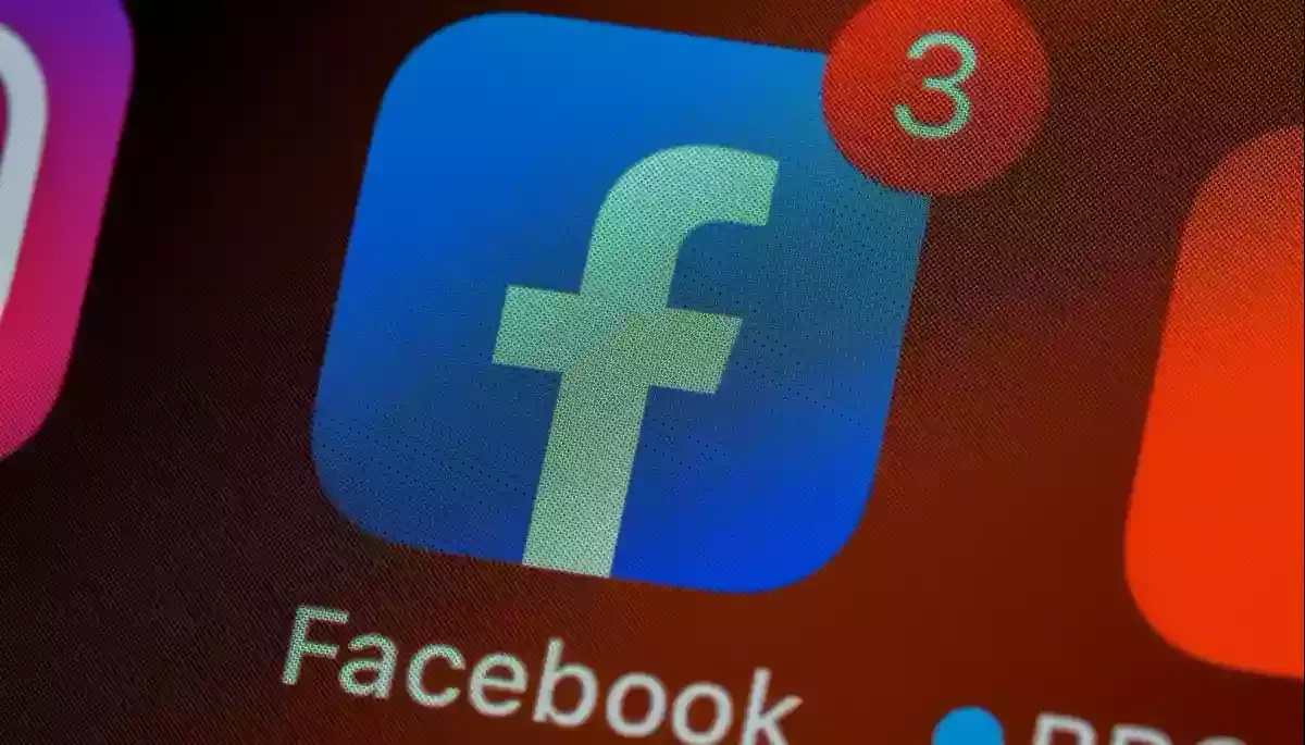 Фейсбук видалив допис журналістки Наталії Виговської про річницю смерті батька