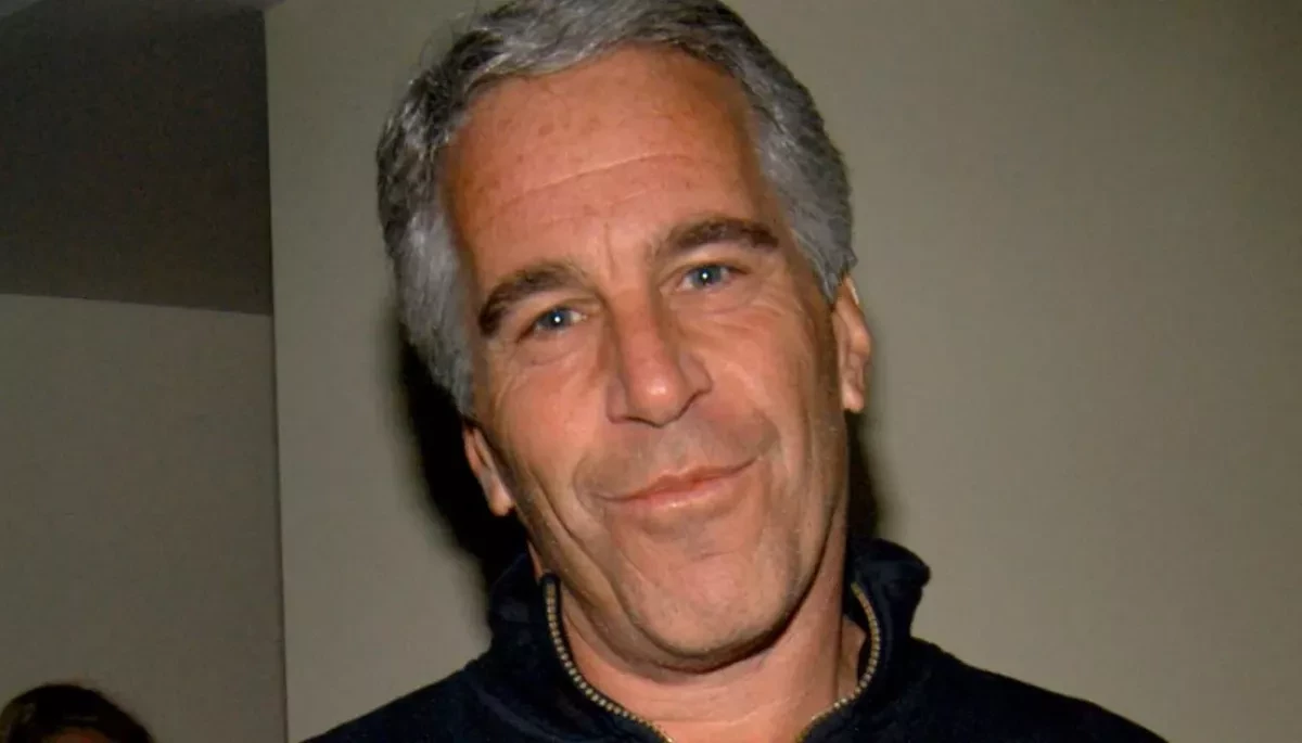 Sony Pictures Television працює над серіалом про журналістське розслідування справи Епштейна