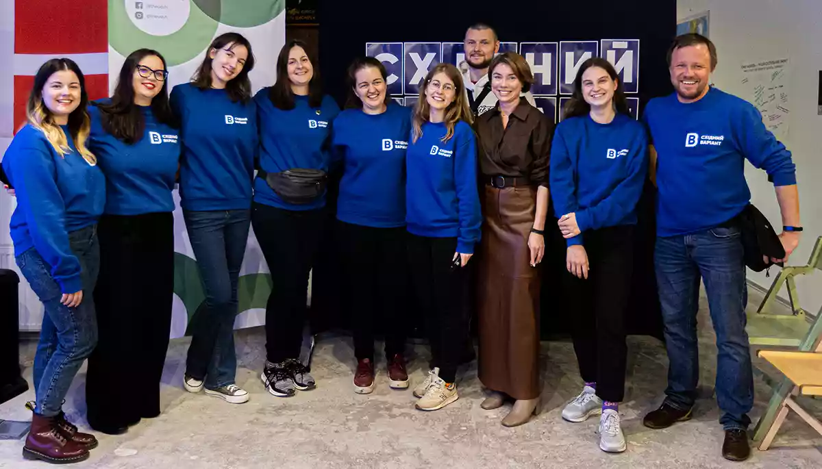 &laquo;Ми маємо лише уламки реальності&raquo;: як &laquo;Східний варіант&raquo; працює з джерелами й аудиторією на окупованих територіях