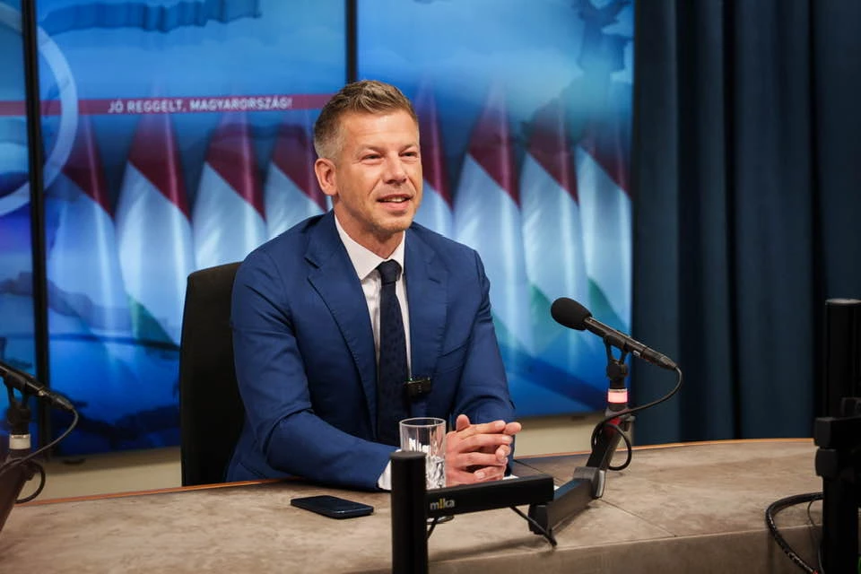 Петер Мадяр анонсував призупинення роботи державних медіа в Угорщині