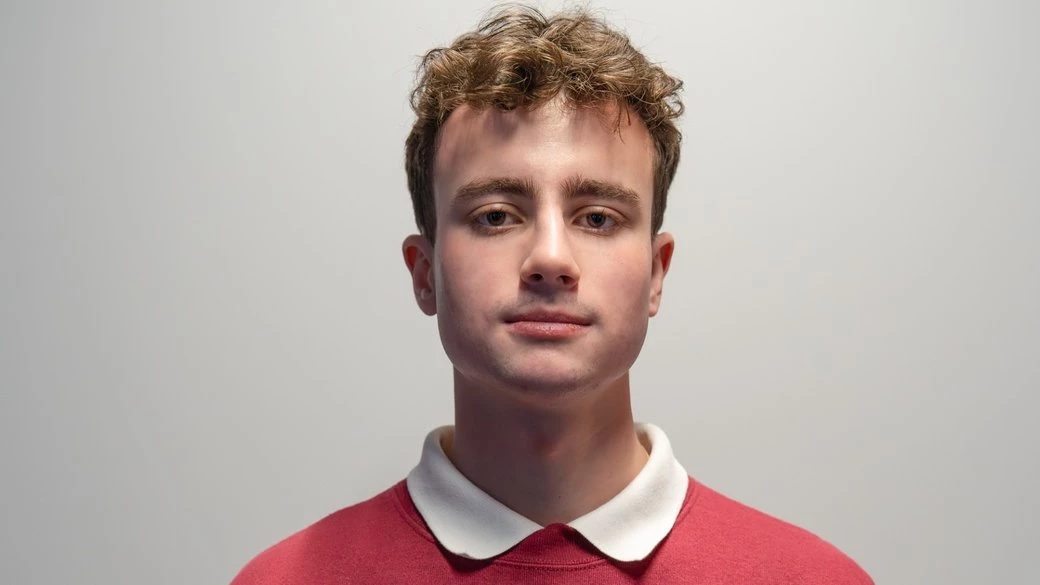 "В мене вкрадено дім і за найбільшу мрію маю повернутися в рідний Сімферополь" &mdash; 18-річний поет Богдан-Любомир Притула Ексклюзивно