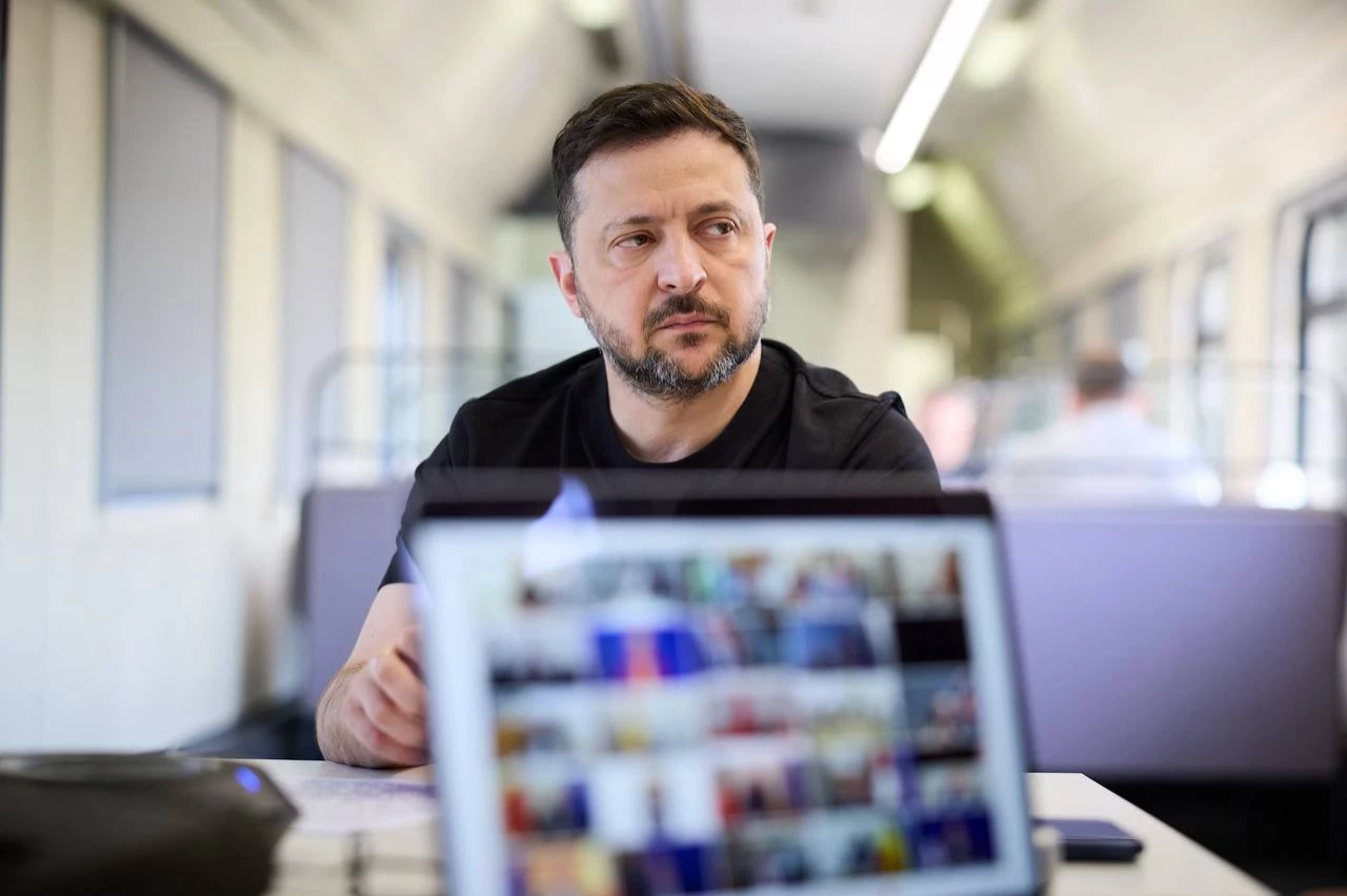 Зеленський: Росія обмежує соцмережі, щоб стримувати протести в разі оголошення загальної мобілізації