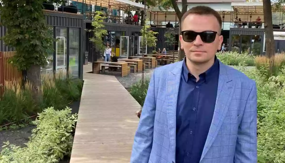 Радіожурналіст з порушенням зору Володимир Носков став співведучим відеоподкасту &laquo;Місто на рівних&raquo;