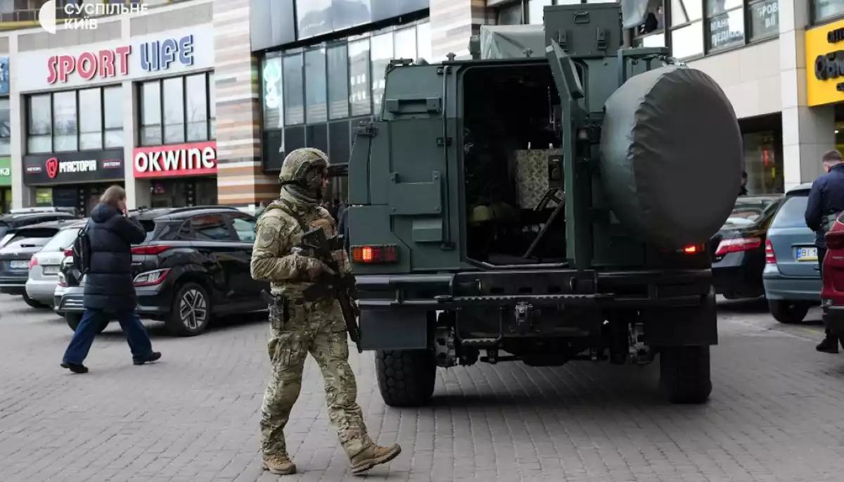 Київський стрілець, що вбив сімох людей, отримав дозвіл на зброю як журналіст &mdash; генпрокурор Кравченко