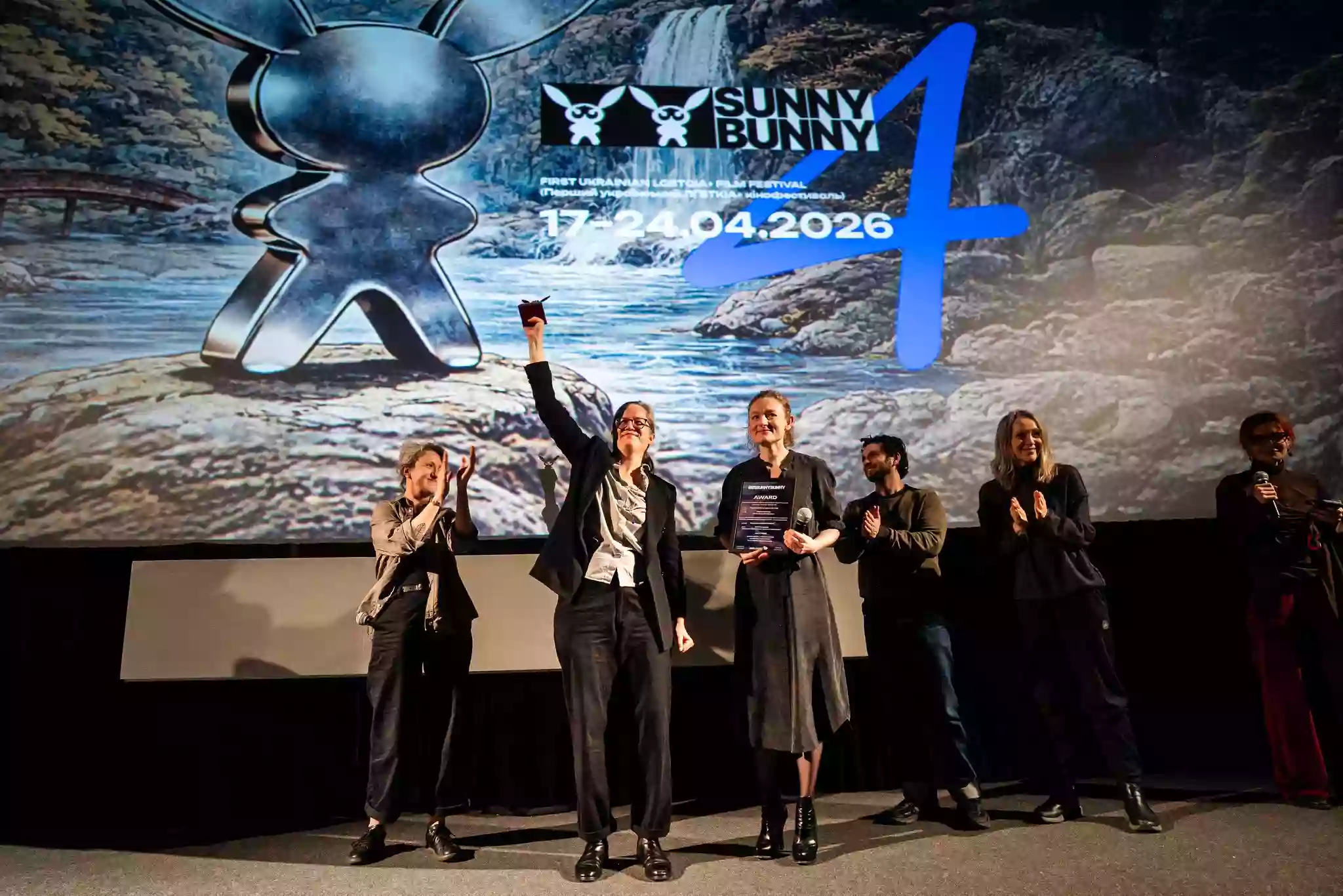 &laquo;Виховання Джейн Камінг&raquo;, &laquo;З голоду&raquo; та &laquo;У дорозі&raquo;. Фестиваль квір-кіно Sunny Bunny оголосив переможців