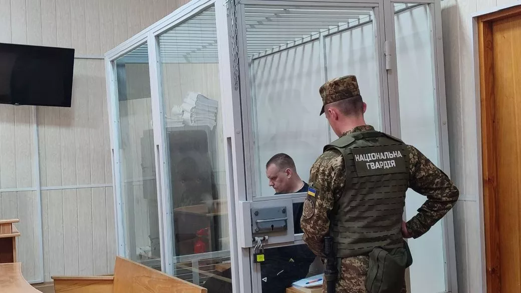У Вінниці блогера засудили до трьох років ув'язнення за образи військових і шахрайство