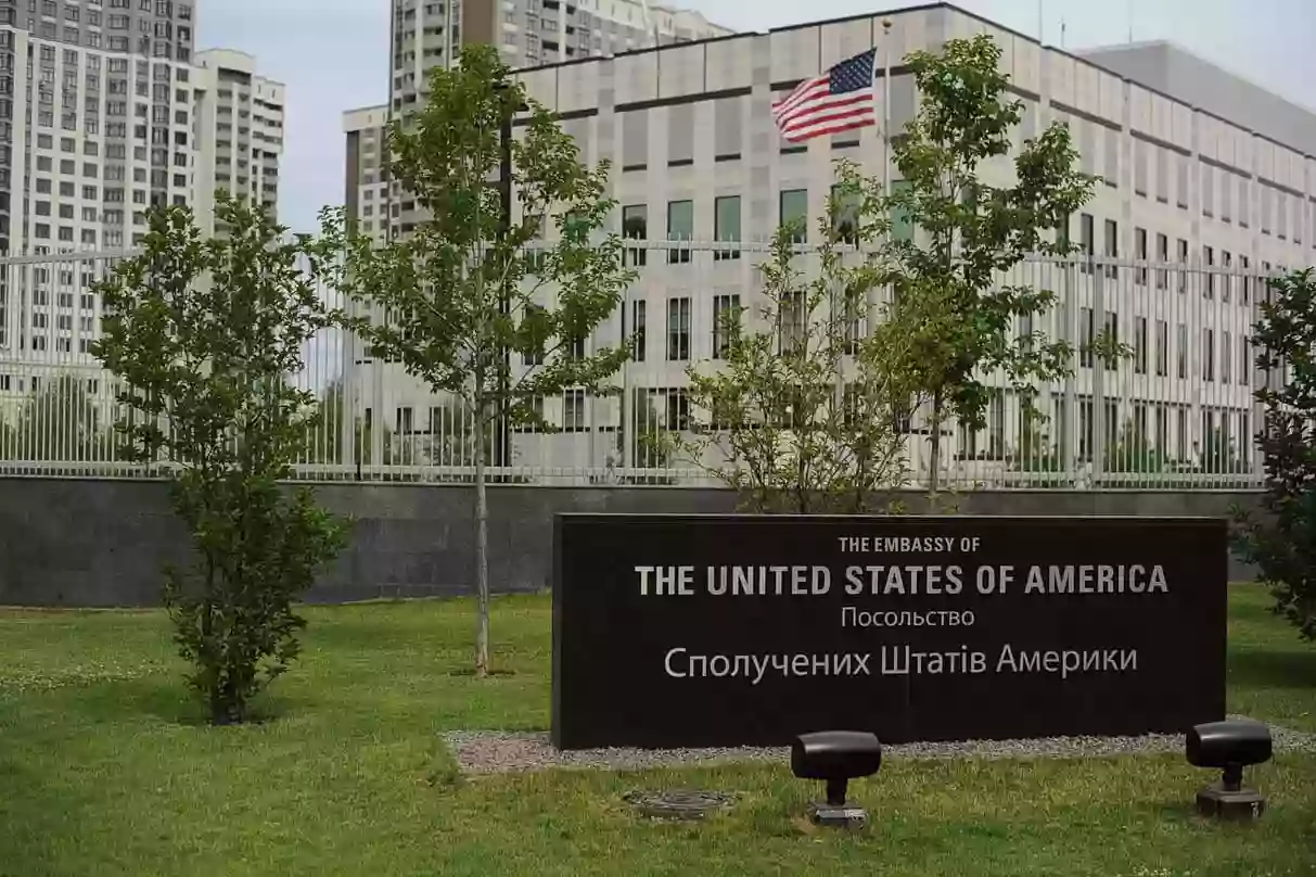 &laquo;Жодних змін немає&raquo;, &mdash; посольство США в Україні заперечило інформацію про виїзд з Києва