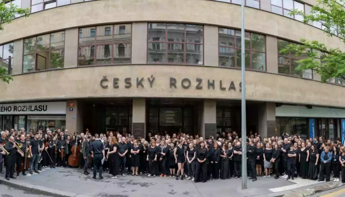 У Чехії співробітники суспільних мовників провели акцію протесту через можливі зміни у фінансуванні У Чехії співробітники суспільних мовників провели акцію протесту через можливі зміни у фінансуванні