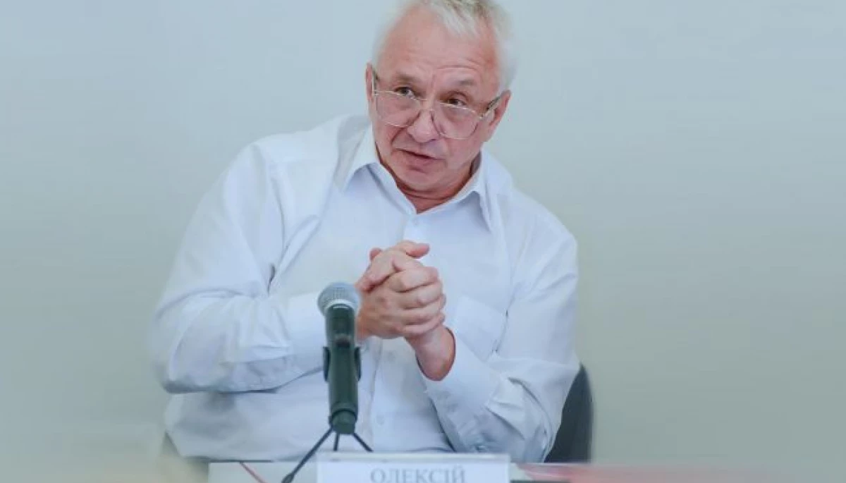 Нардеп Кучеренко назвав «дегенератами» журналістів «Схем» після запитання про зв'язки з фігурантами справи «Мідас»