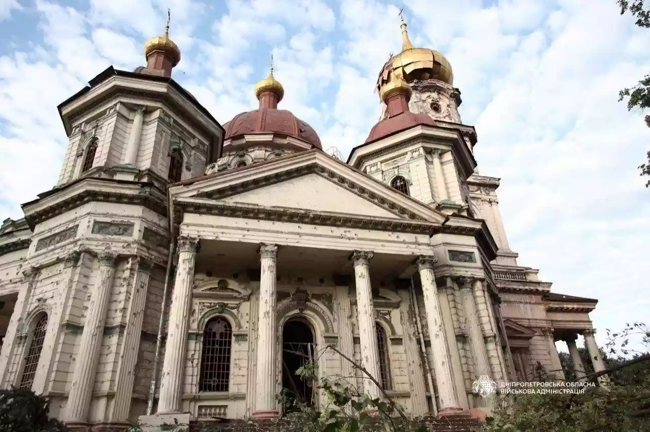 Будинок органної і камерної музики у Дніпрі пошкоджений внаслідок атаки Росії